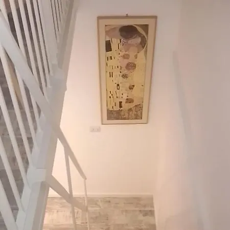 Seaside Sartoria * Bari